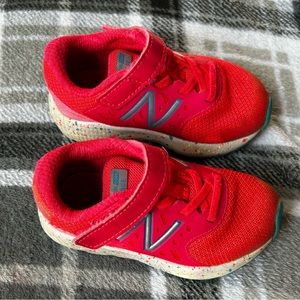 New Balance FuelCore Urge Velcro v2 - Kids Girls Running Shoes Size 6T